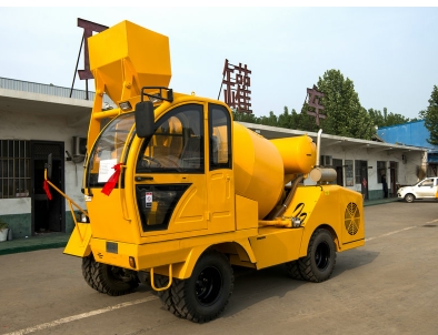 軌道混凝土攪拌車(chē).jpg
